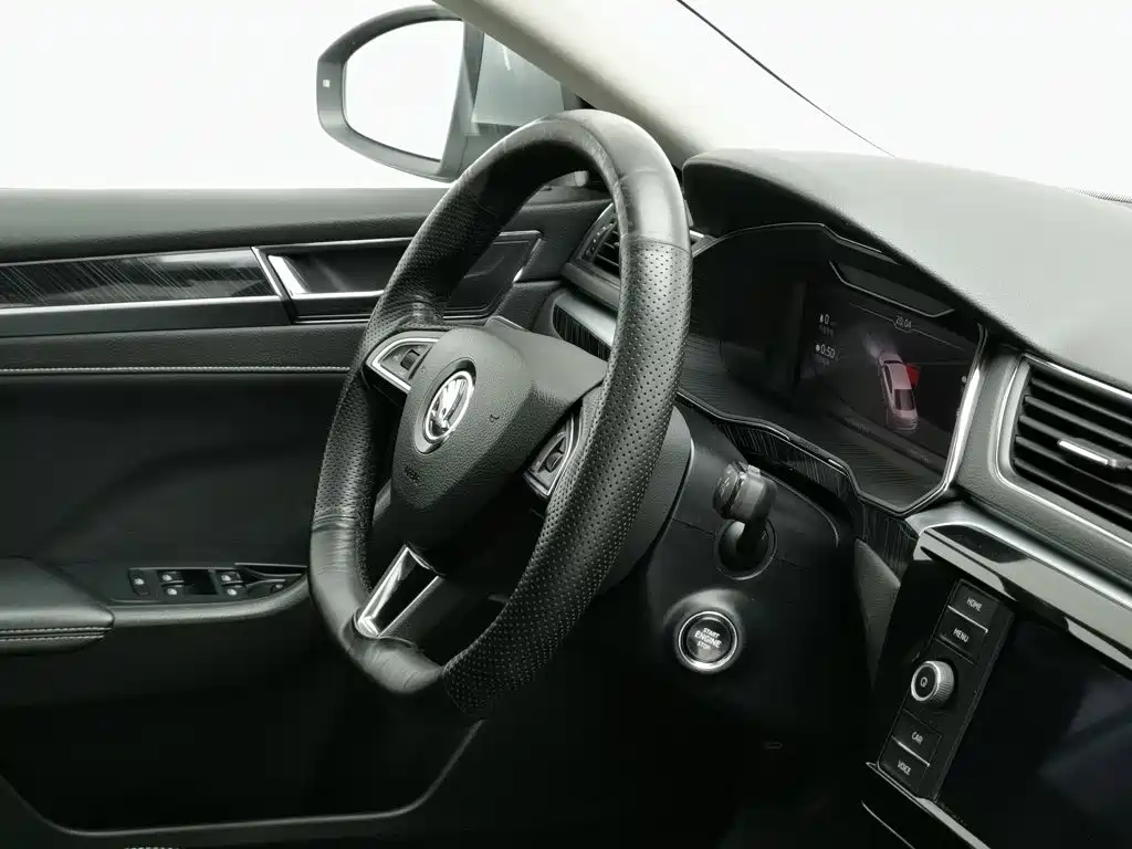 Skoda Superb — миниатюра 22