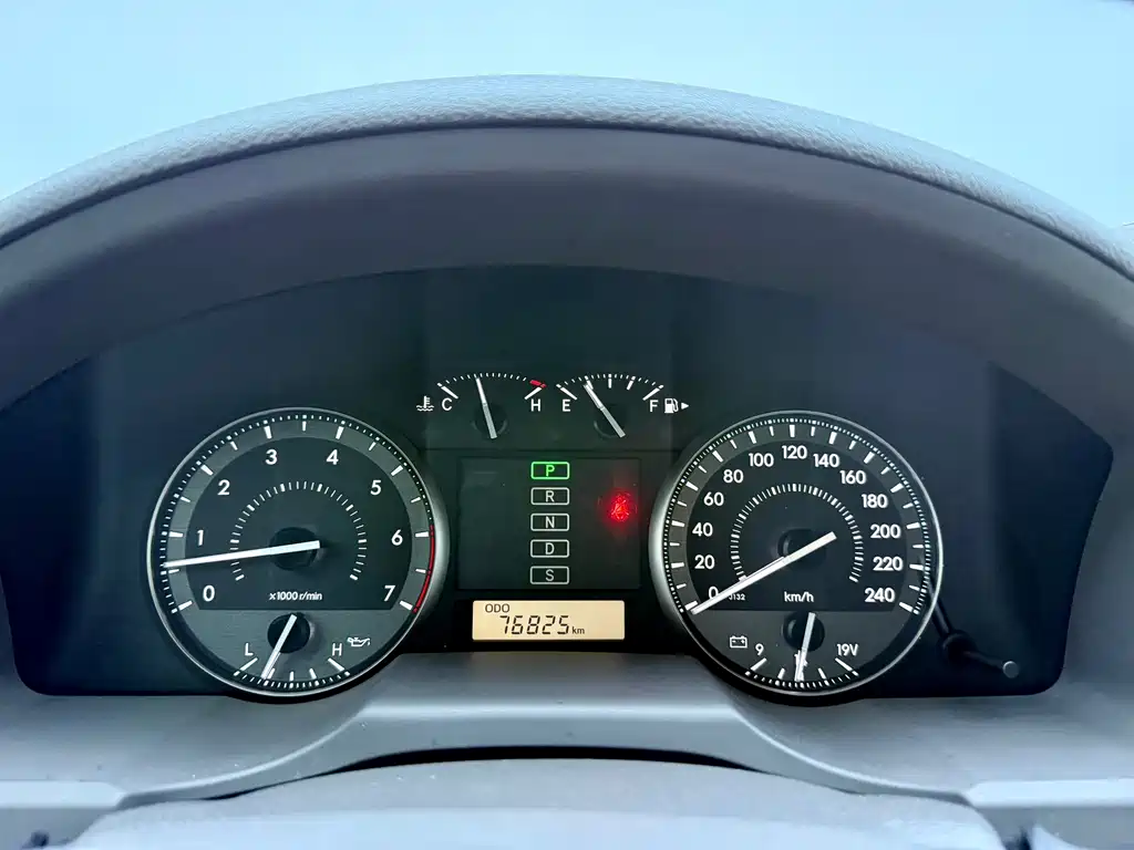 Toyota Land Cruiser — миниатюра 16