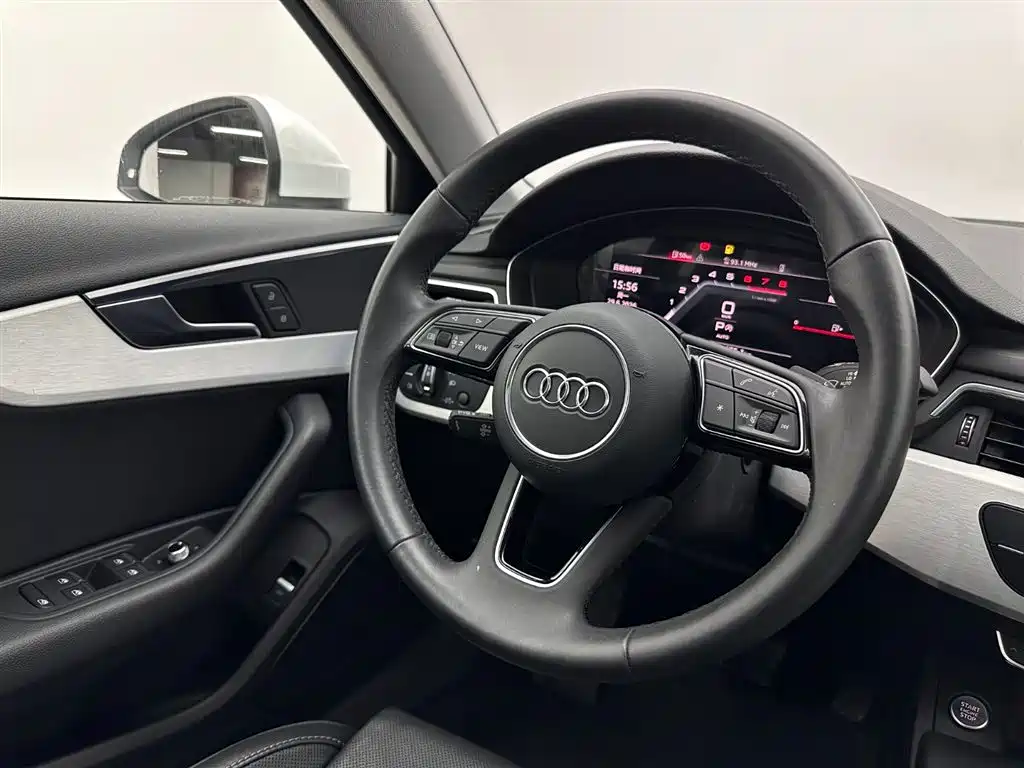 Audi A4L 2023 40 TFSI Fashion