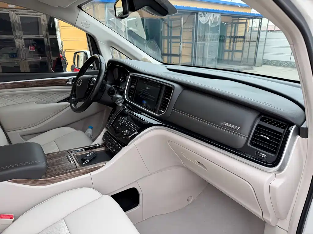 GAC Motor Trumpchi M8 — миниатюра 16