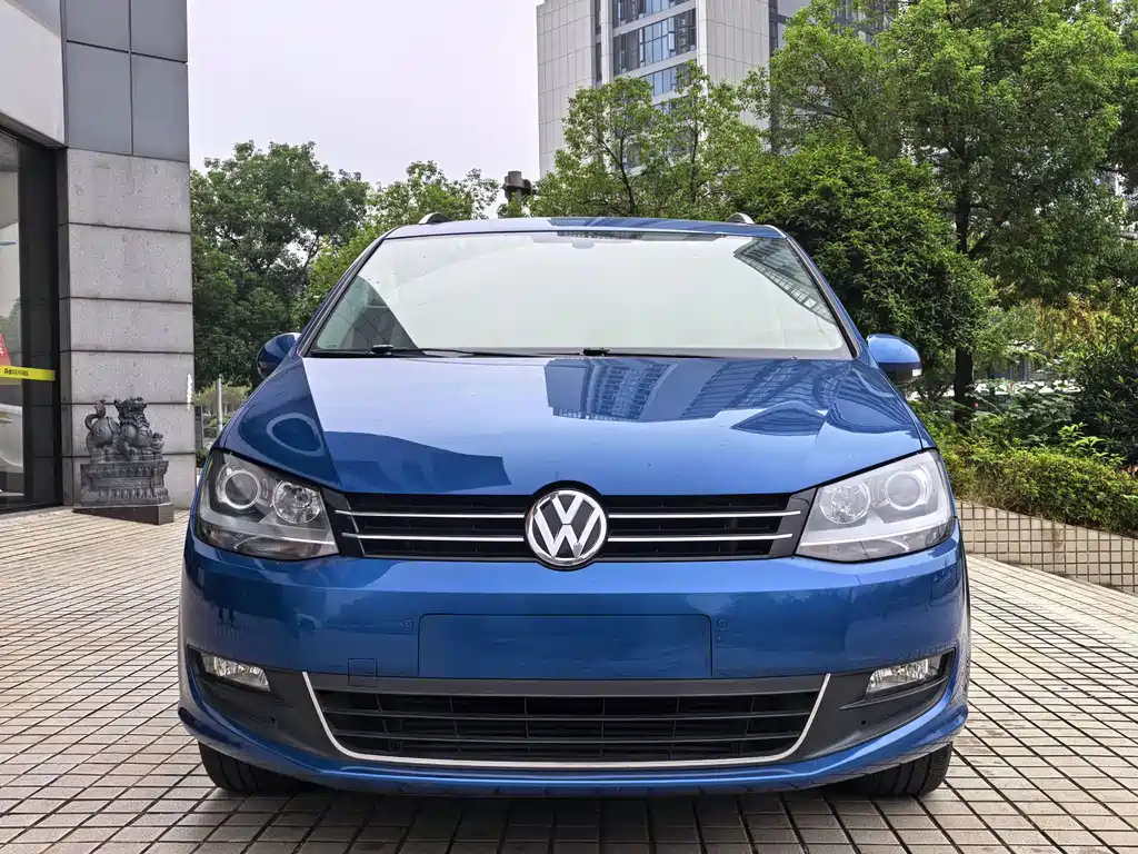 Volkswagen Sharan — миниатюра 2