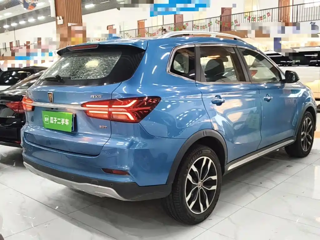Roewe RX5 — миниатюра 7