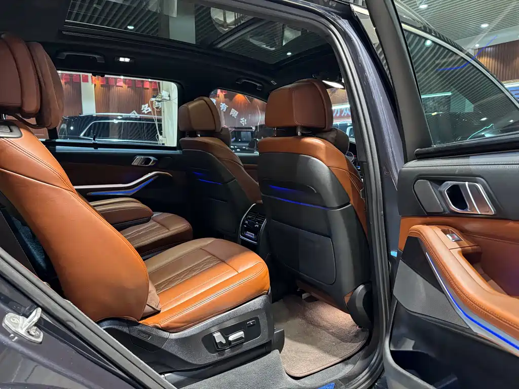 BMW X7 2020 xDrive40i M Sport