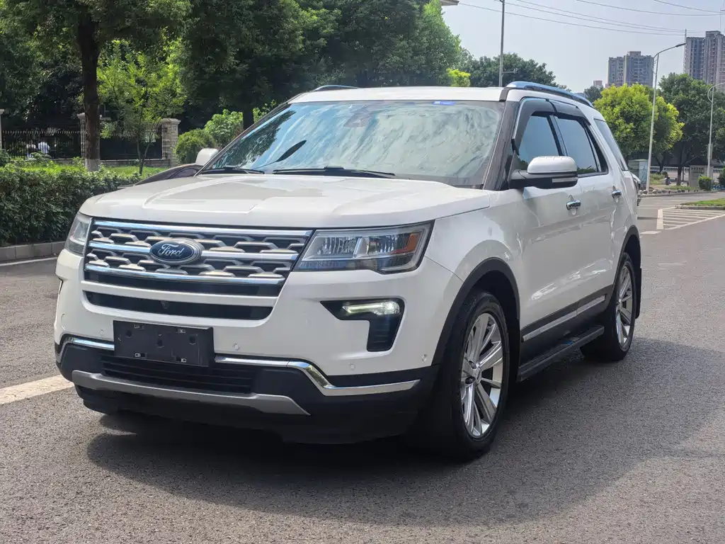 Ford Explorer (Import)