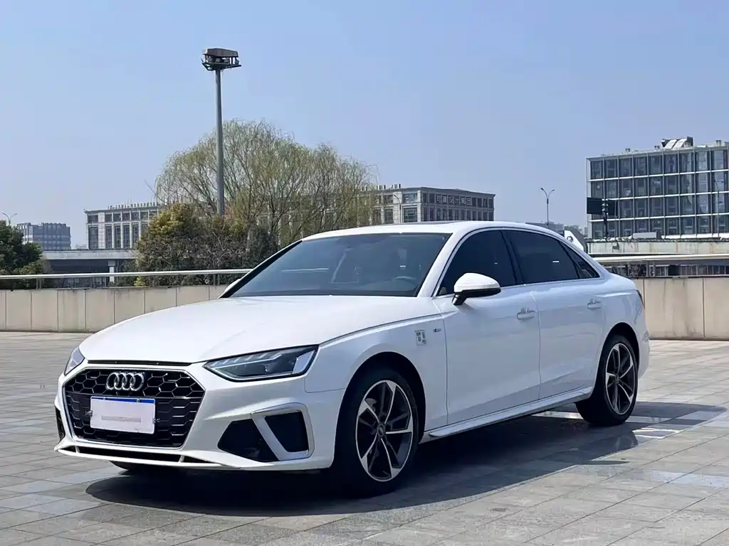 Audi A4L 2023