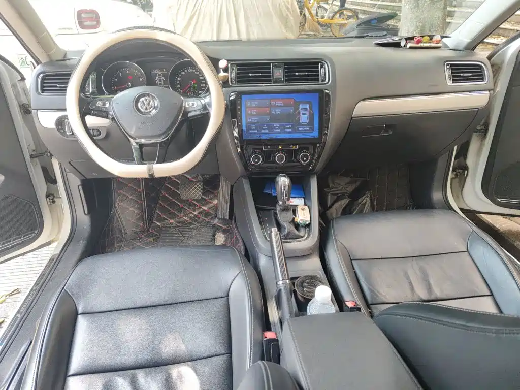 Volkswagen Sagitar — миниатюра 10