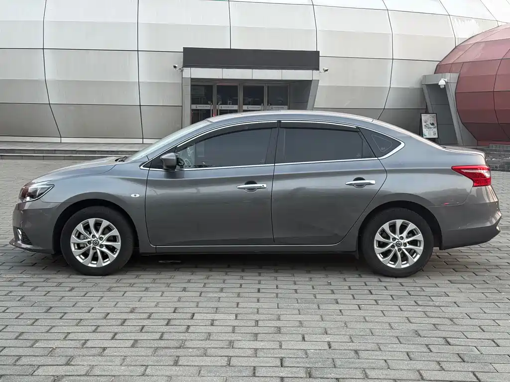 Nissan Sylphy — миниатюра 7