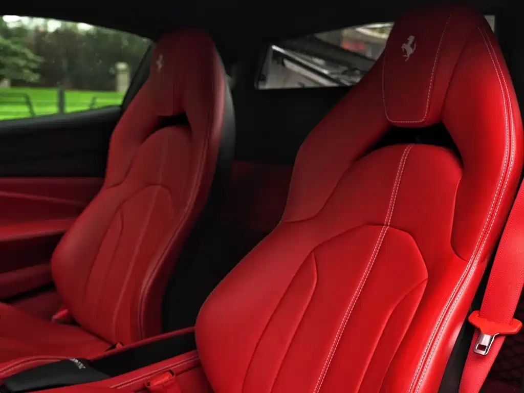 Ferrari F8 Tributo 3.9T V8, фото 14