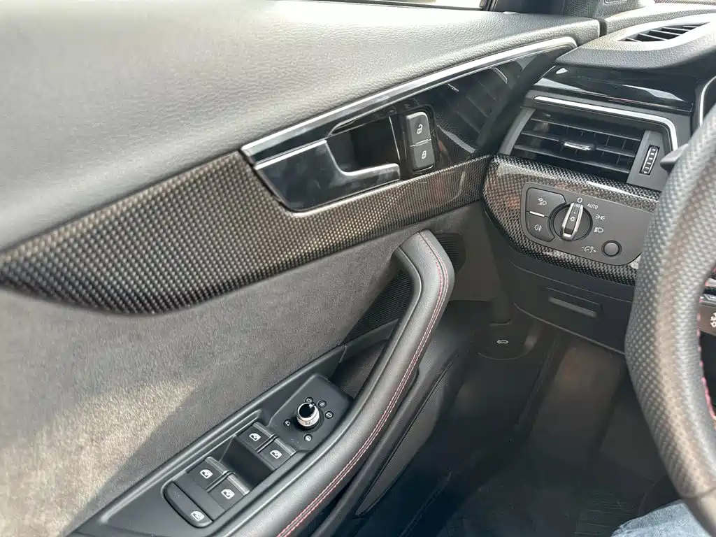 Audi S4 — миниатюра 24