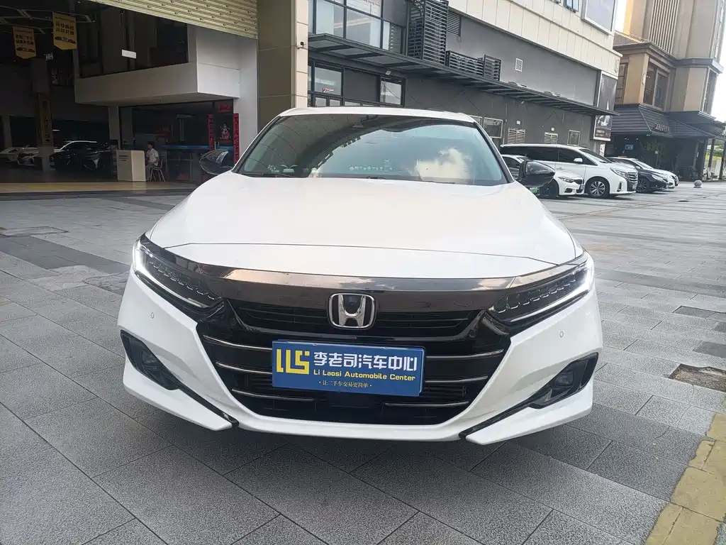 Honda Accord — миниатюра 2