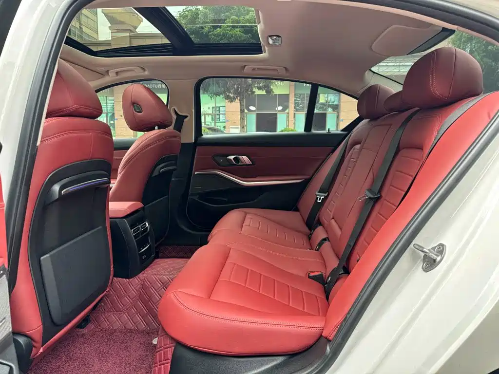 BMW 3 Series — миниатюра 22