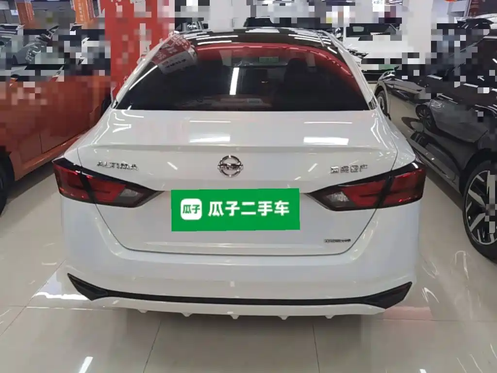 Nissan Teana — миниатюра 6