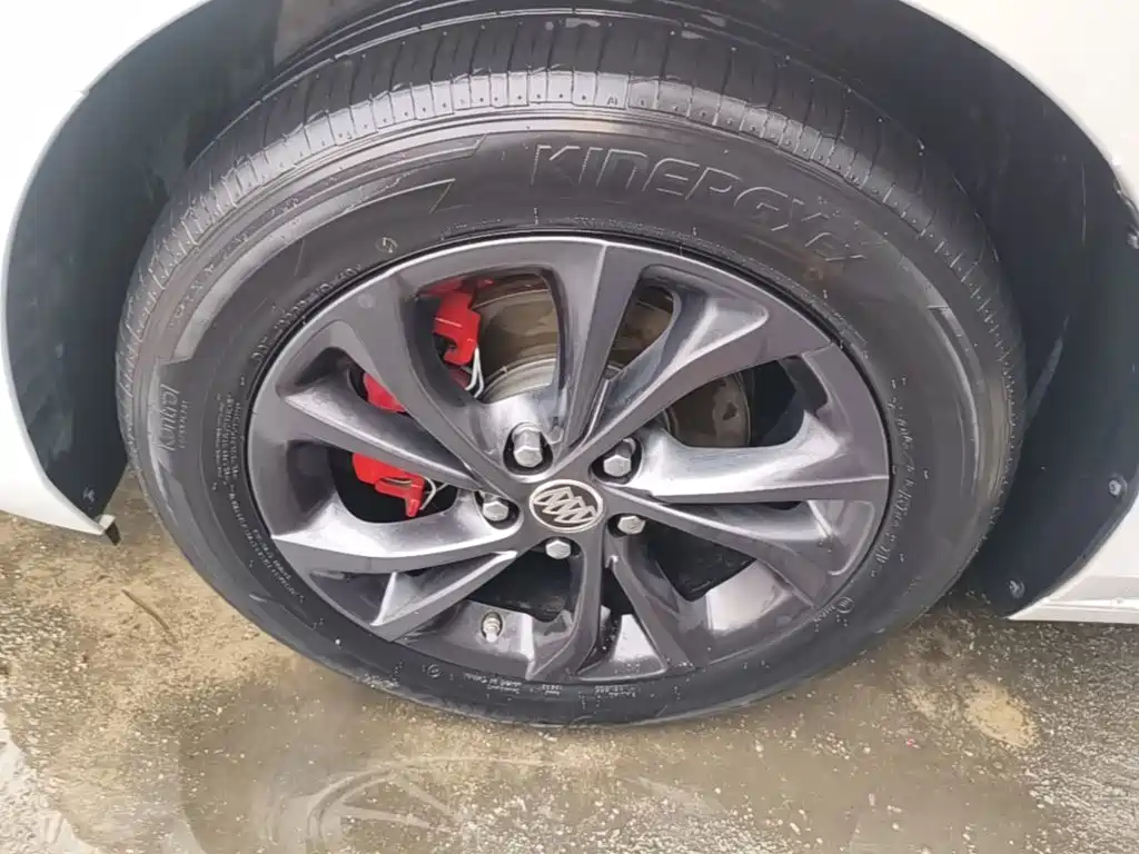 Buick Verano — миниатюра 23