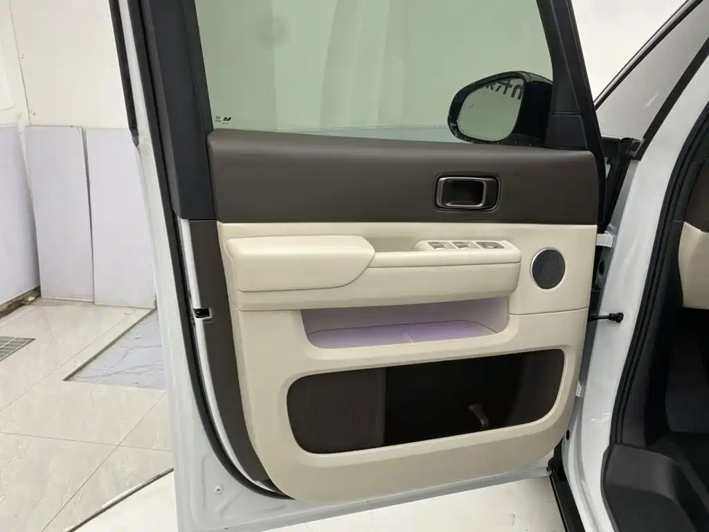Li Auto Li MEGA — миниатюра 16