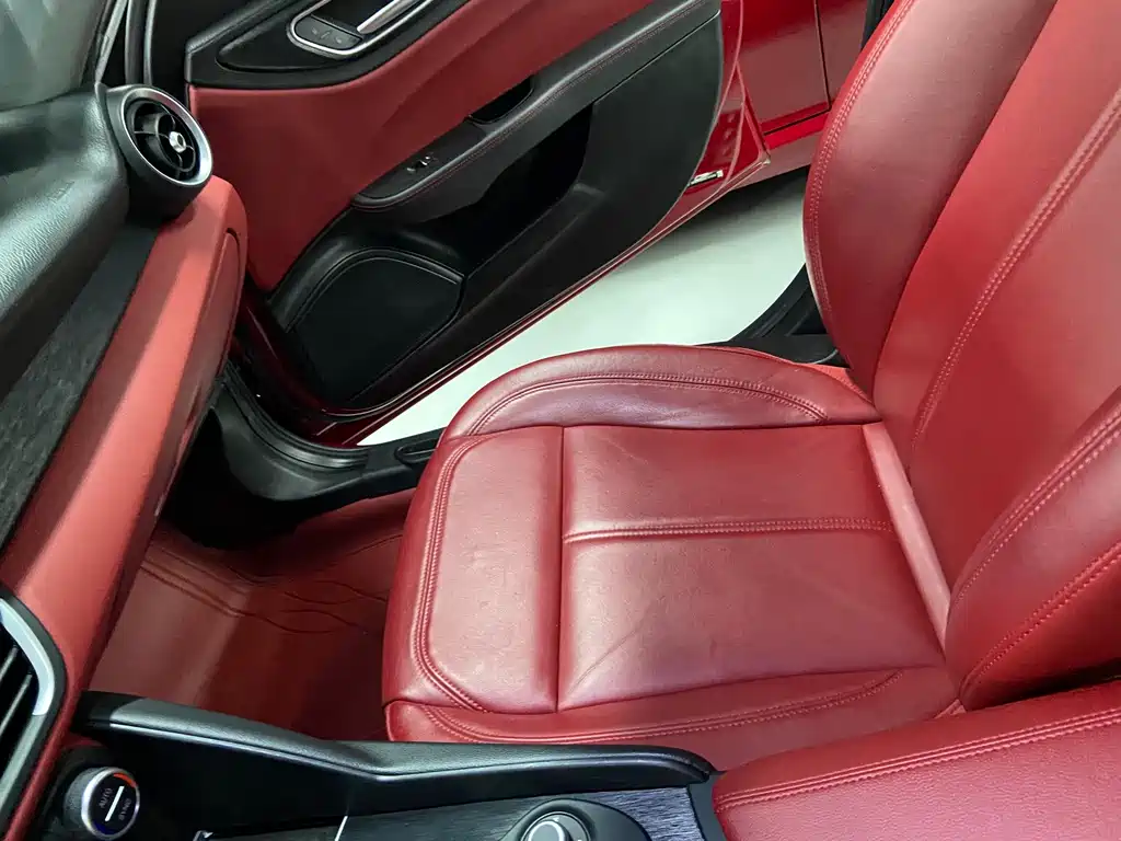 Alfa Romeo Giulia — миниатюра 7