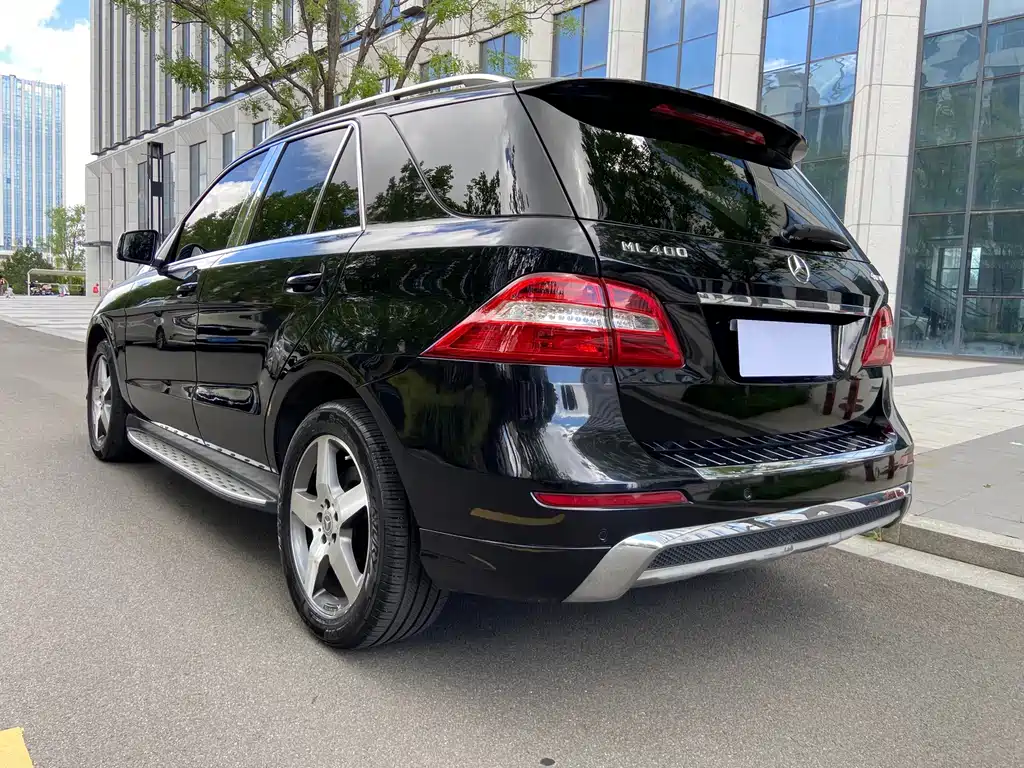 Mercedes-Benz M-Class — миниатюра 3