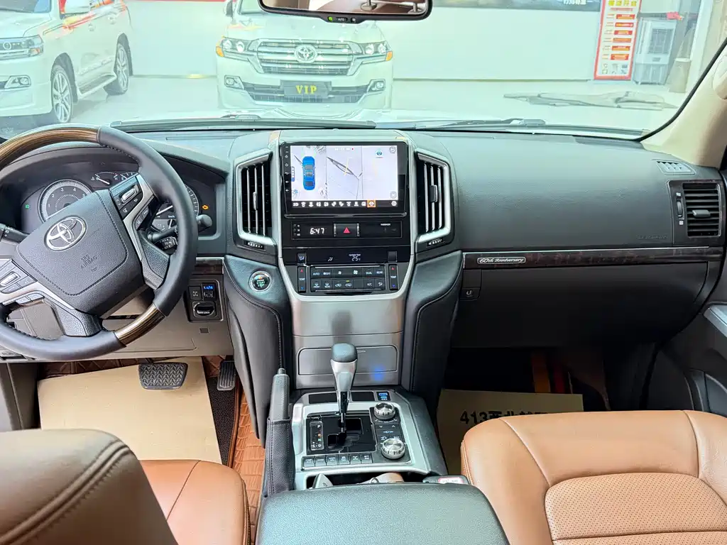 Toyota Land Cruiser — миниатюра 9