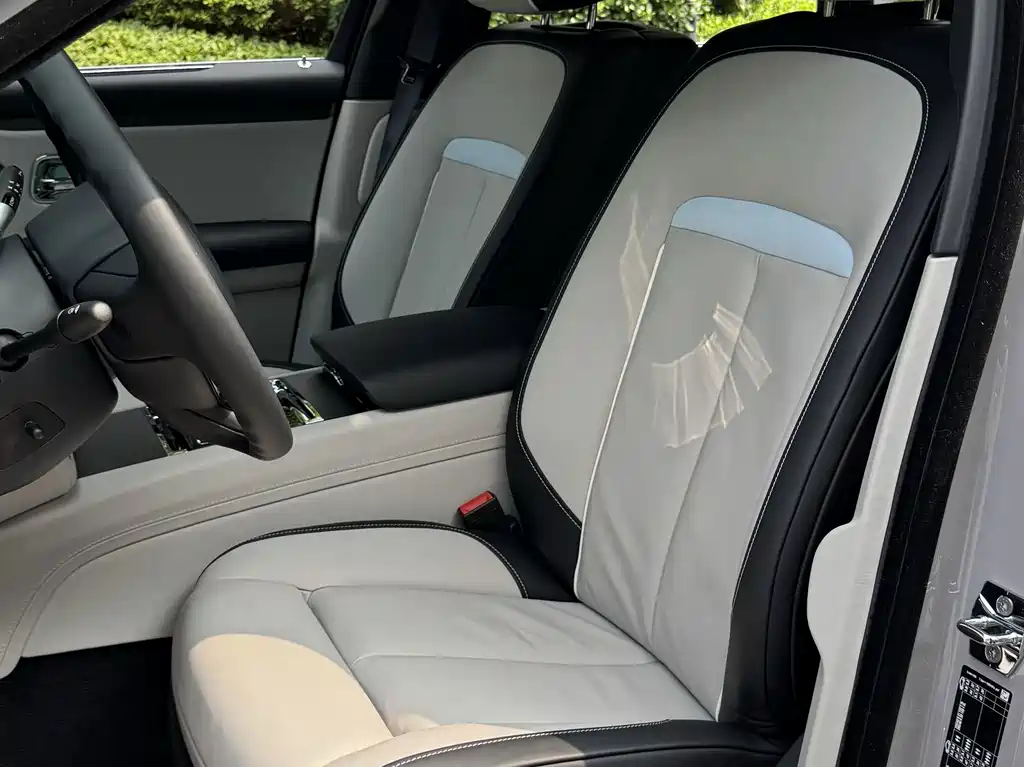 Rolls-Royce Ghost 6.7T Long Wheelbase Edition, фото 16