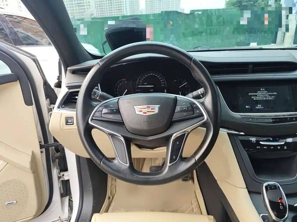 Cadillac XT5 2016 25T