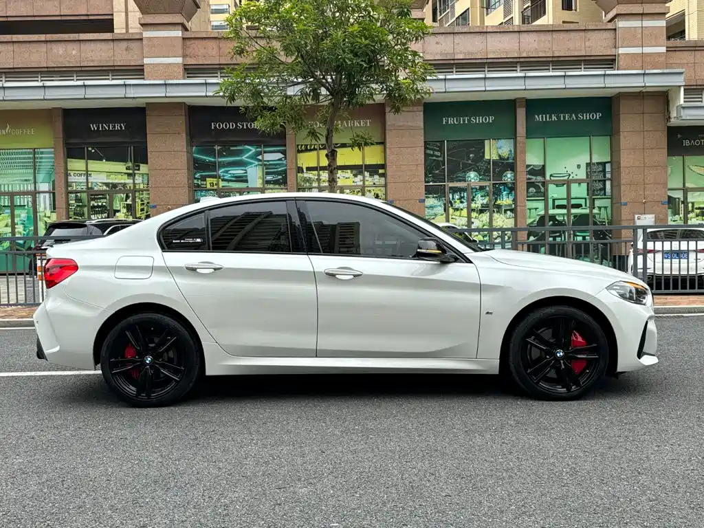 BMW 1 Series — миниатюра 8