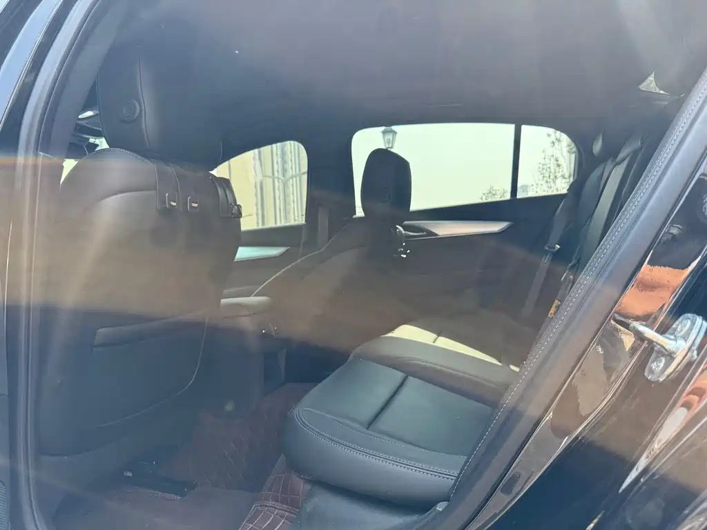Cadillac CT5 2025 28T