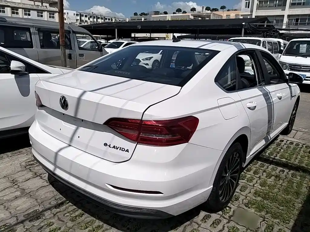 Volkswagen Lavida Pure Electric — миниатюра 7