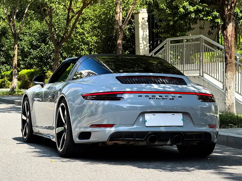Porsche 911 — миниатюра 16