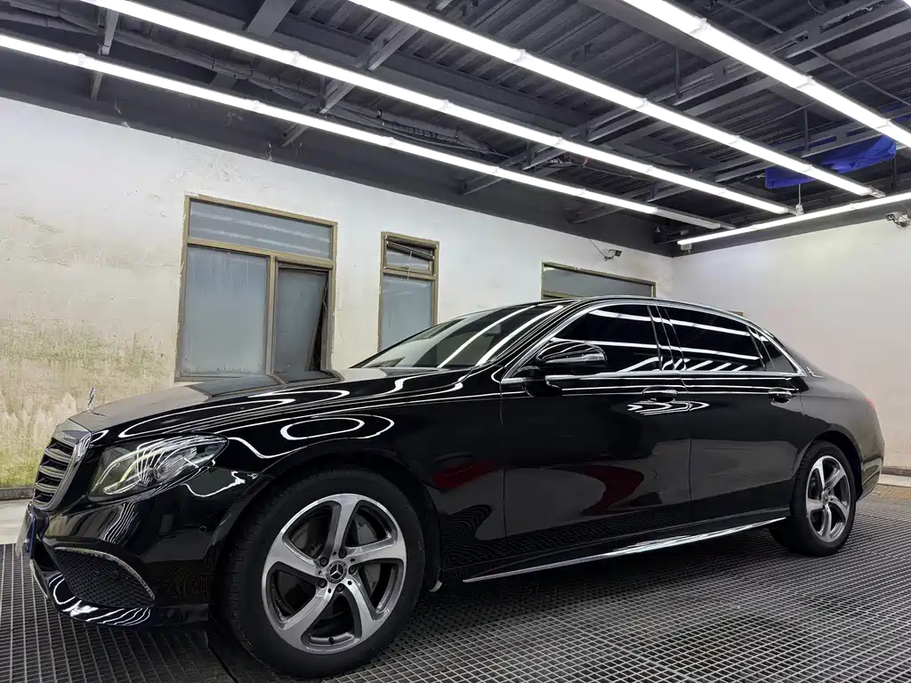 Mercedes-Benz E-Class E 2018 E 300 L Sport Fashion