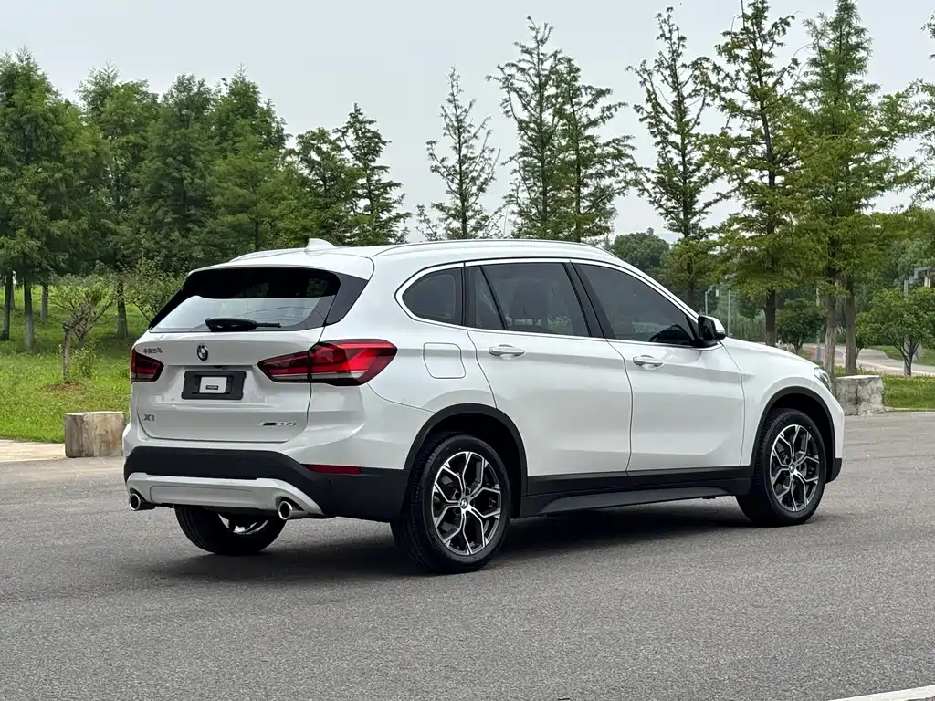 BMW X1 2021 sDrive25Li Lead