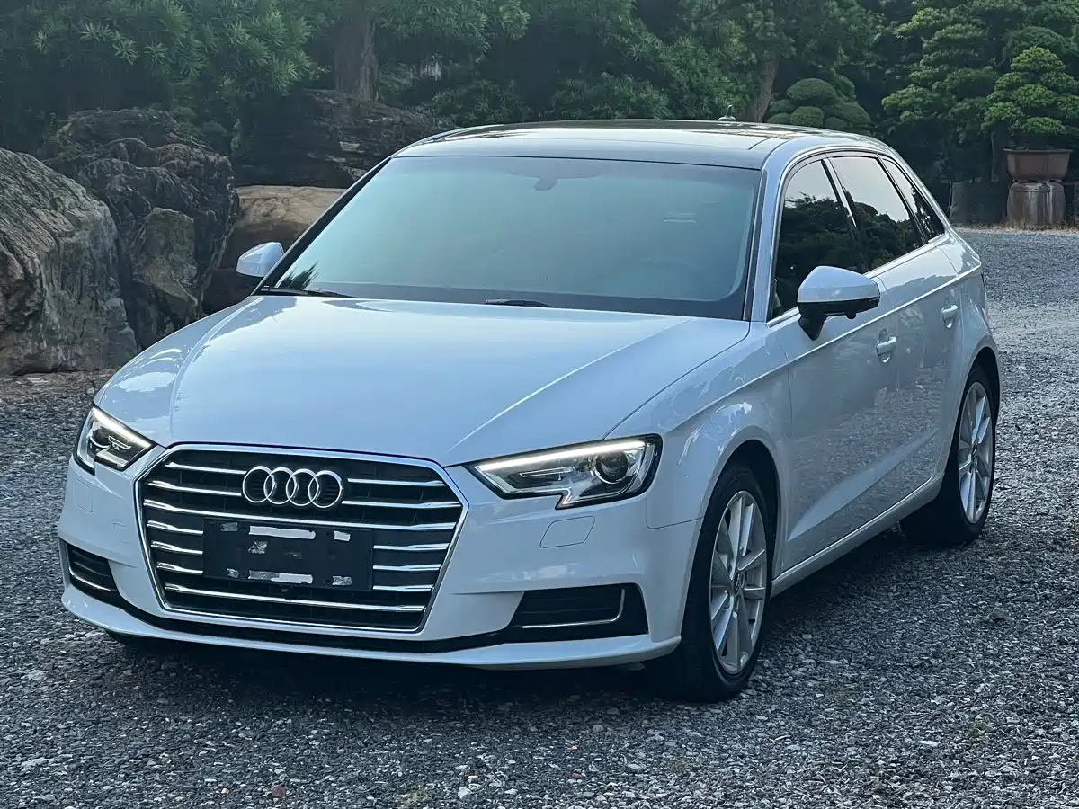 奥迪A3 2020款 改款 Sportback 35 TFSI 进取型 国VI 2020
