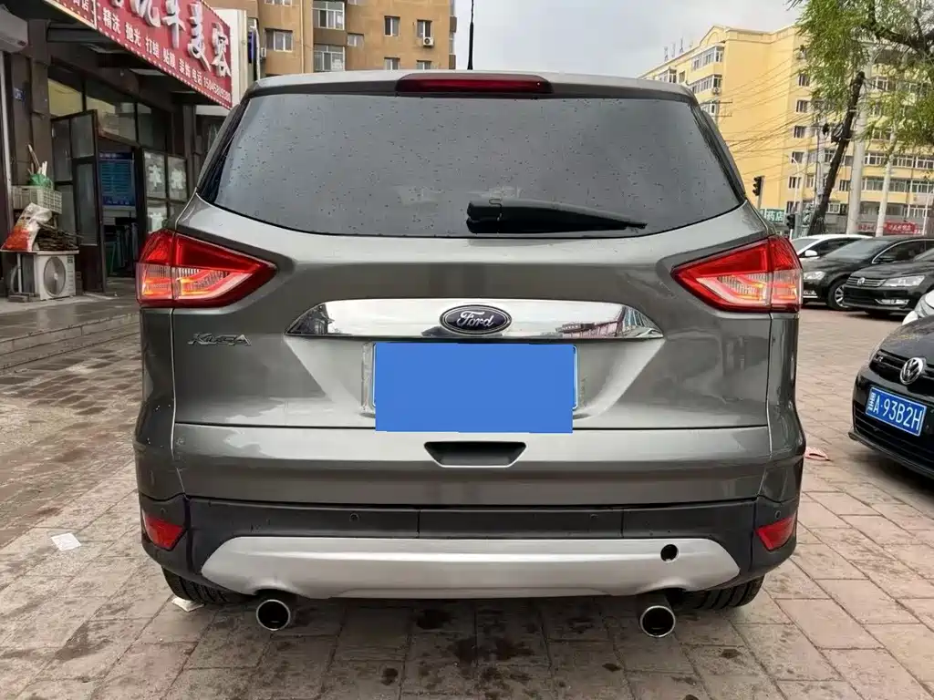 Ford Kuga — миниатюра 6