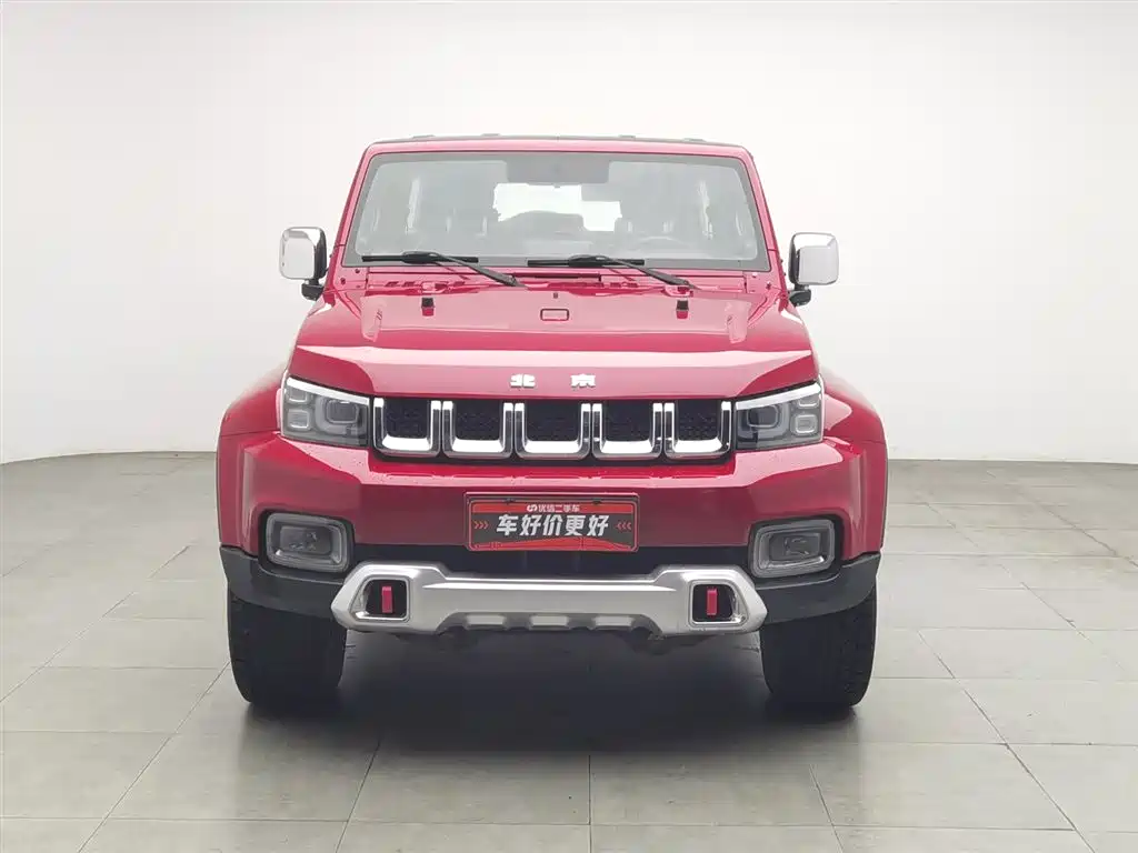 BAIC BJ40 2019 PLUS 2.3T MT Premium VI