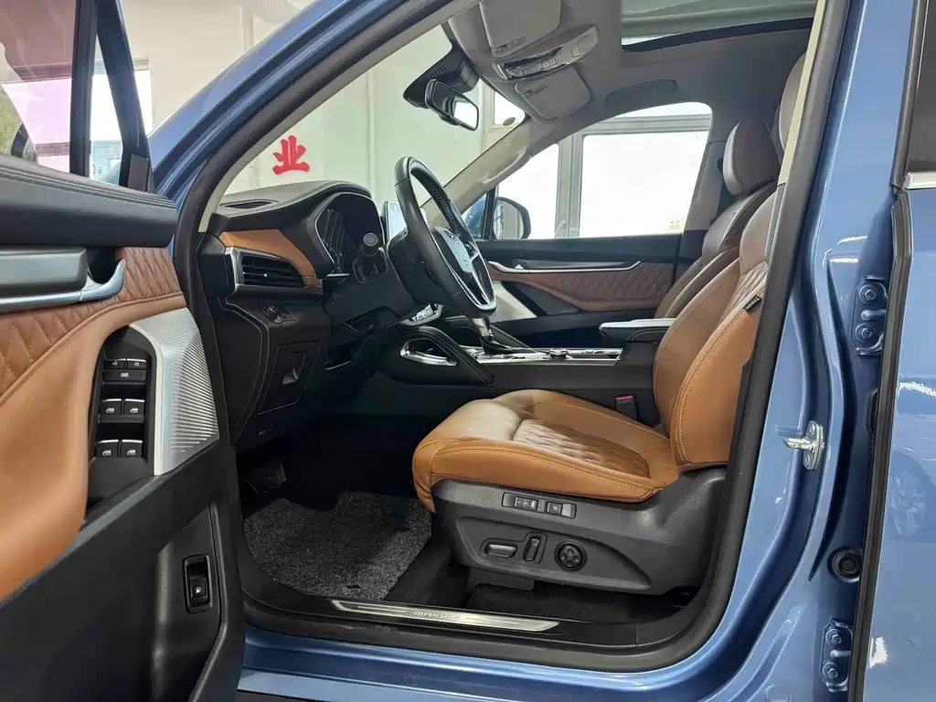 Maxus SAIC MAXUS D90 D90 2017 2.0T AT