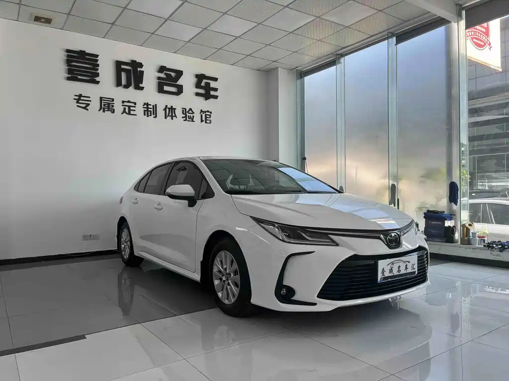 Toyota Corolla — миниатюра 3