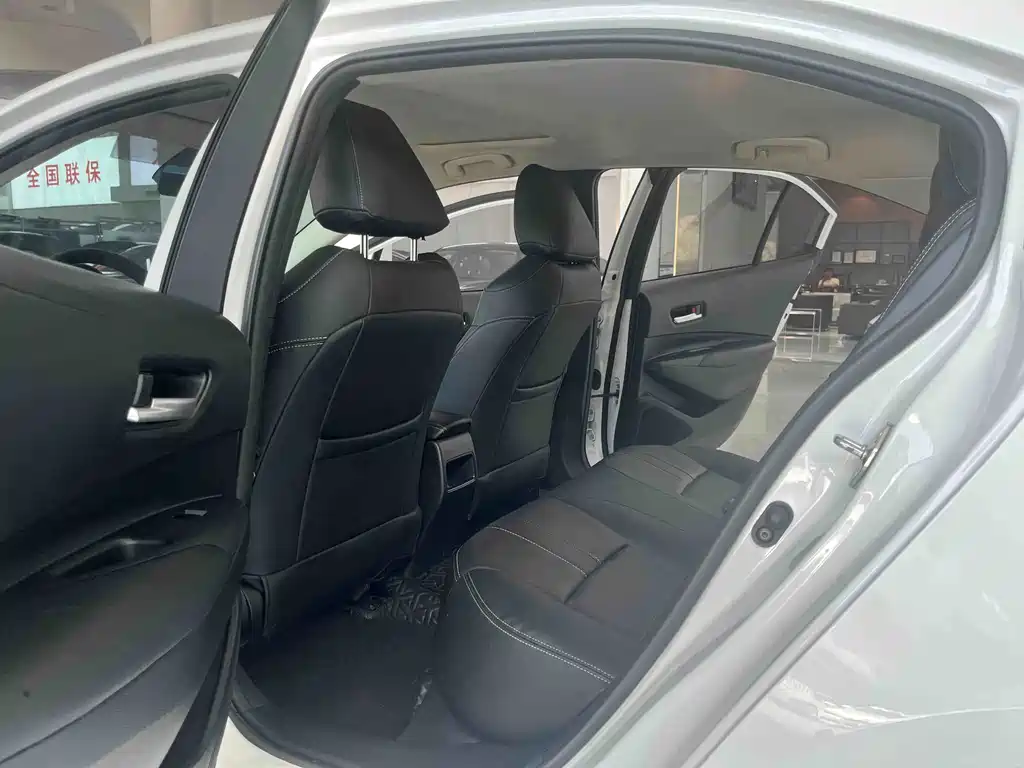 Toyota Corolla — миниатюра 10