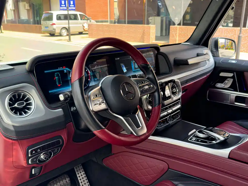 Mercedes-Benz G-Class — миниатюра 8