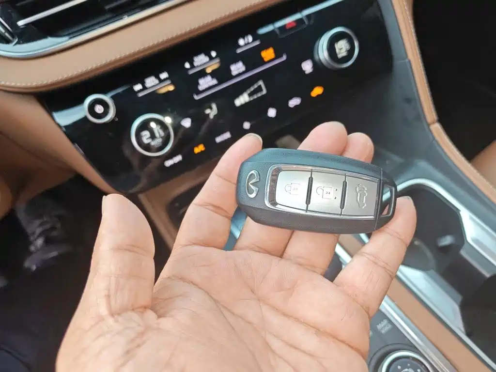 Infiniti QX60 — миниатюра 12