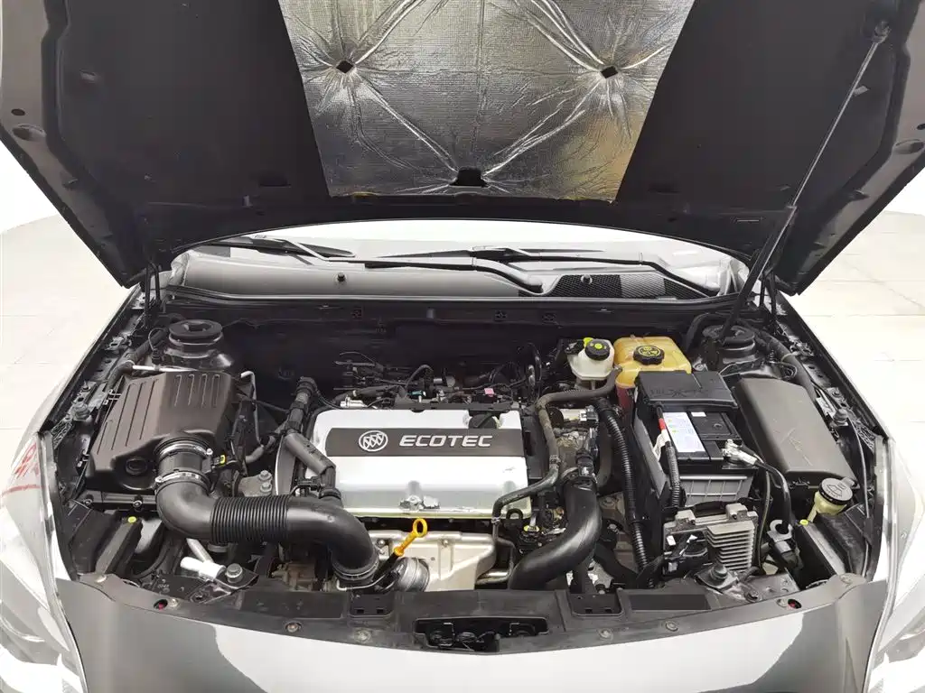 Buick Regal 2015 1.6T Elite