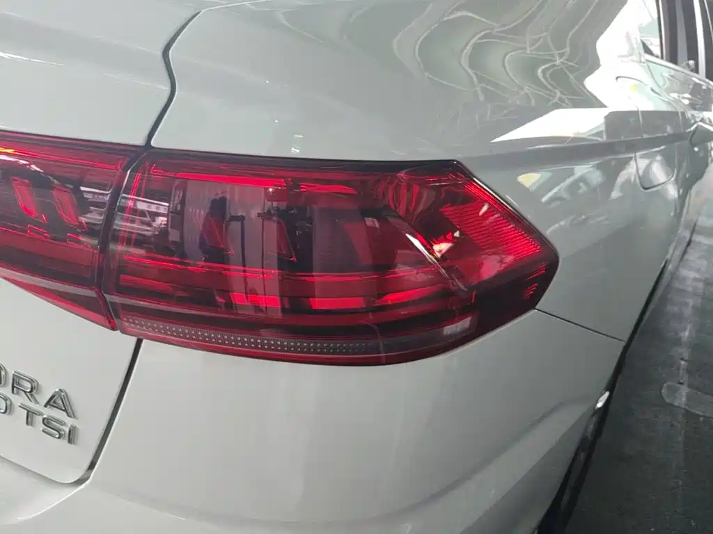 Volkswagen Bora — миниатюра 8