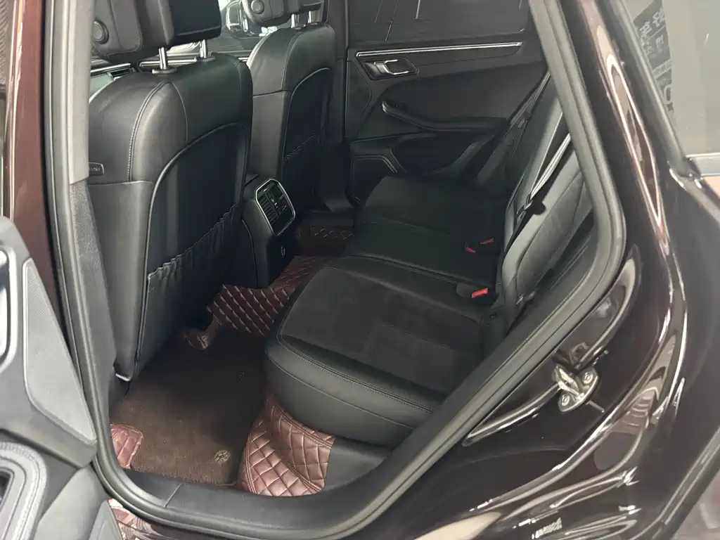 Porsche Macan 2018 Macan 2.0T