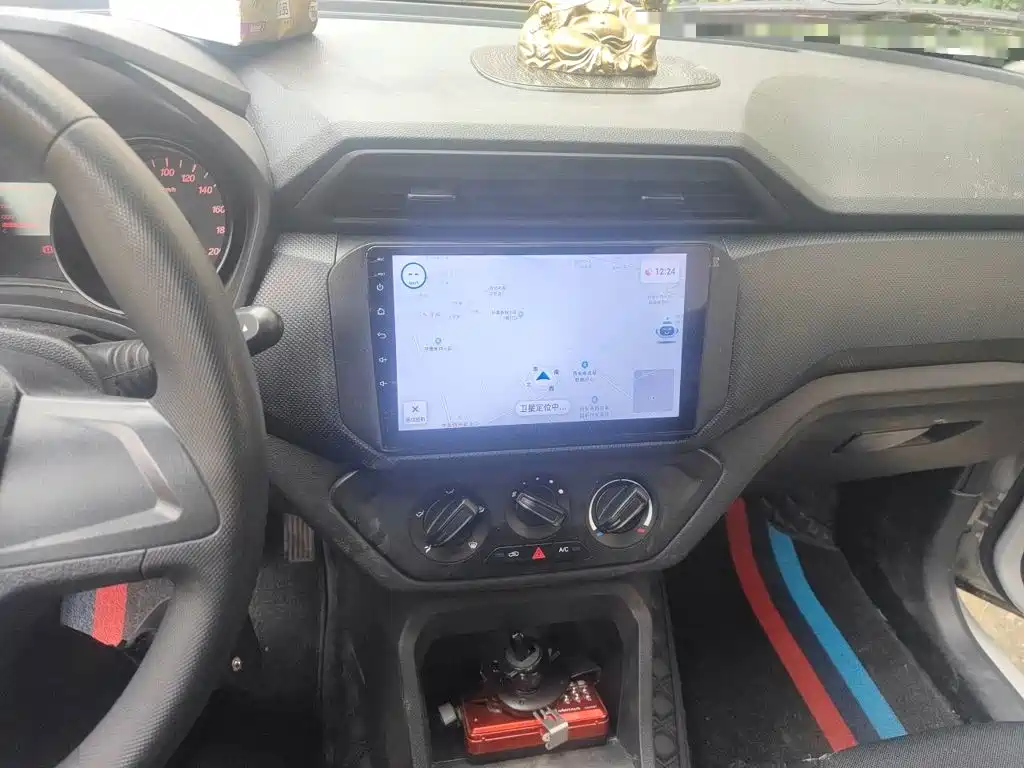 Wuling Hongguang — миниатюра 9
