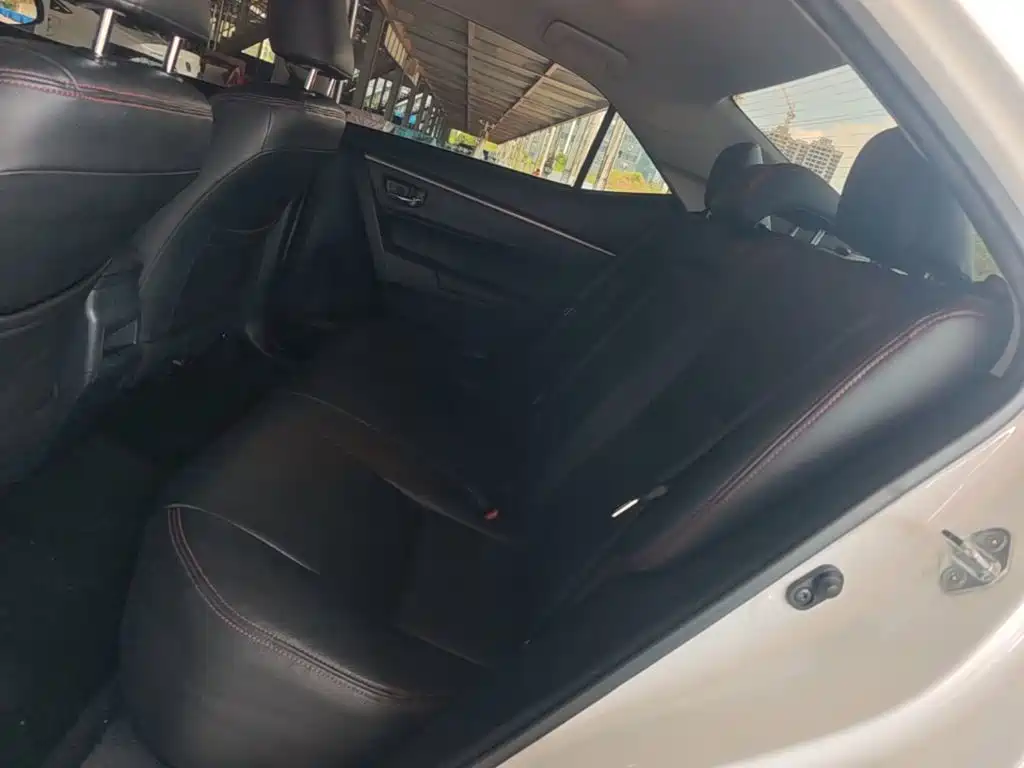 Toyota Corolla — миниатюра 17