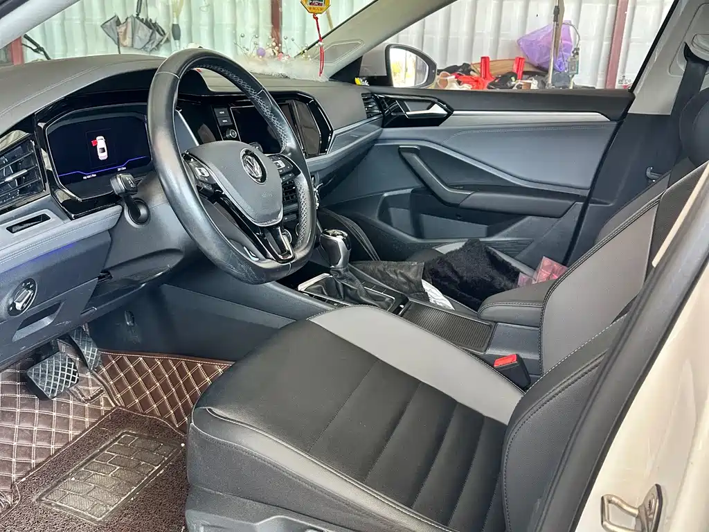 Volkswagen Sagitar — миниатюра 4