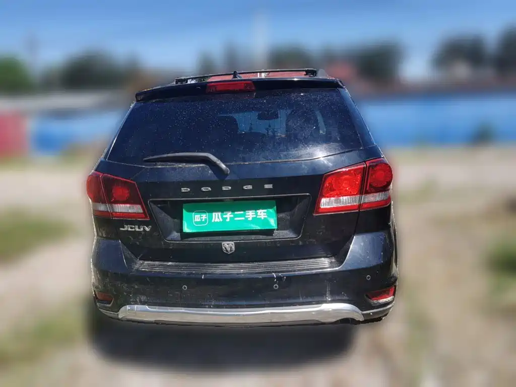Dodge Journey — миниатюра 3