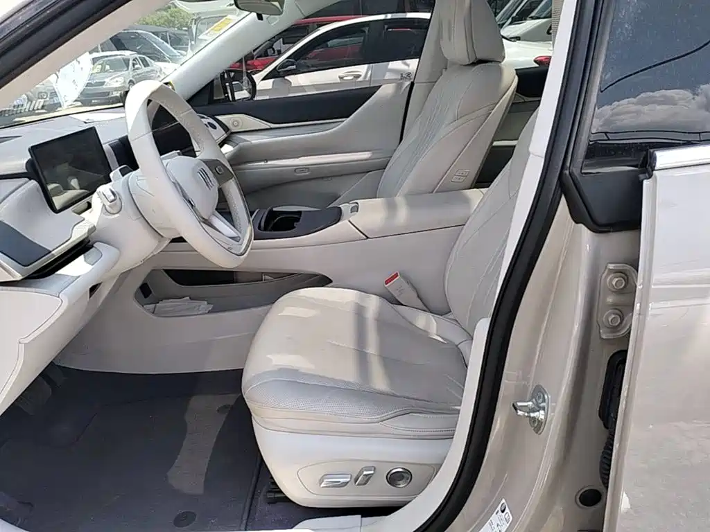 Buick Electra L7 — миниатюра 15