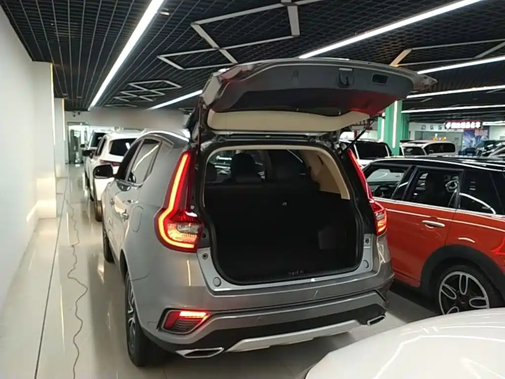 Geely Vision X6 — миниатюра 19