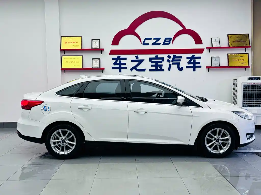 Ford Focus Sedan Classic EcoBoost 180 Auto Elite Type, фото 8