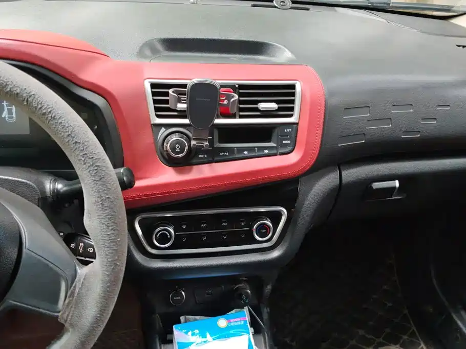 JAC JAC iEV6E — миниатюра 13
