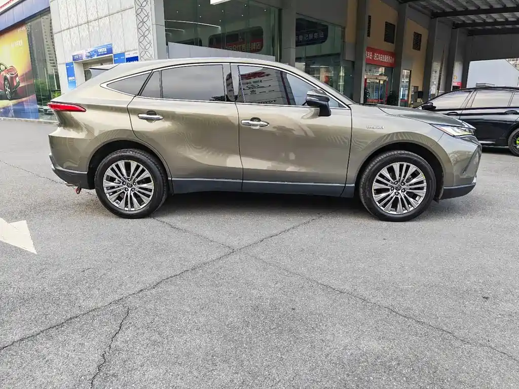 Toyota Harrier — миниатюра 8