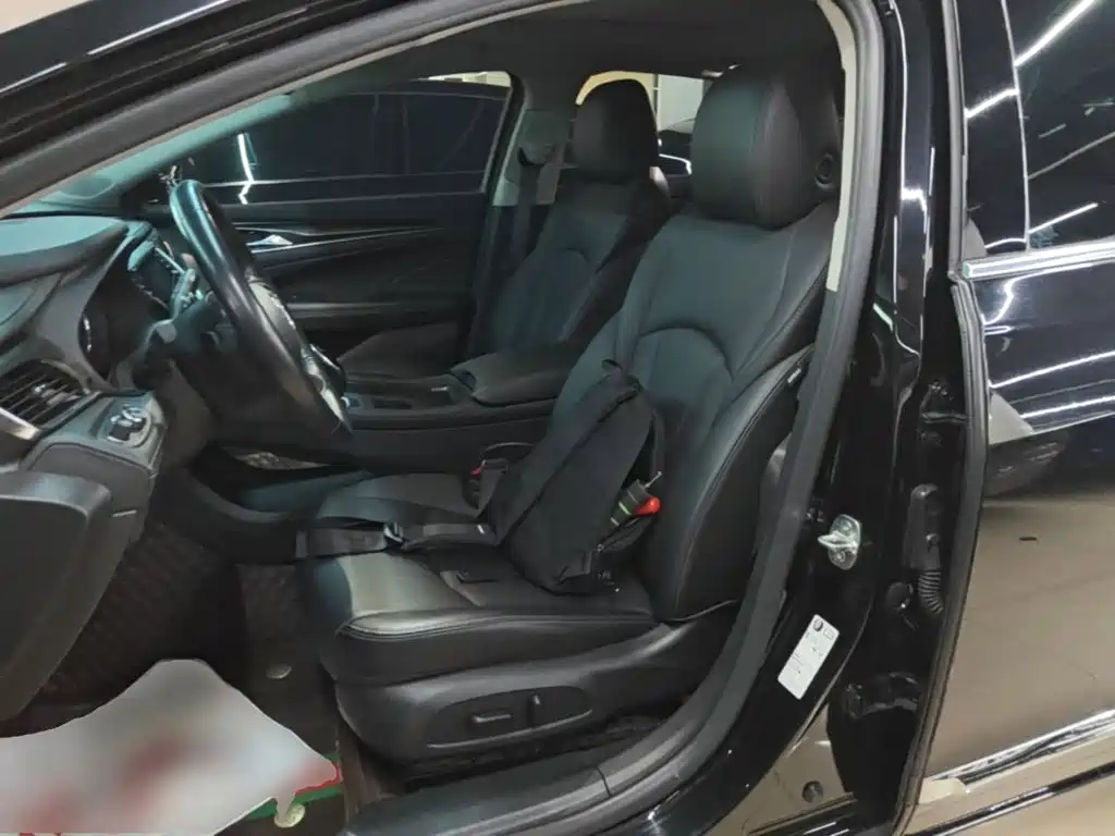 Buick LaCrosse — миниатюра 15